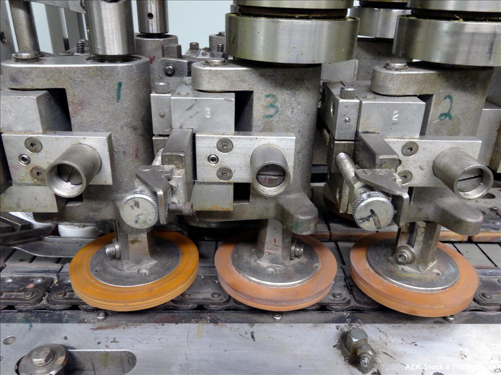 Used Resina Model UN30 Automatic Inline Quill Screw Capper
