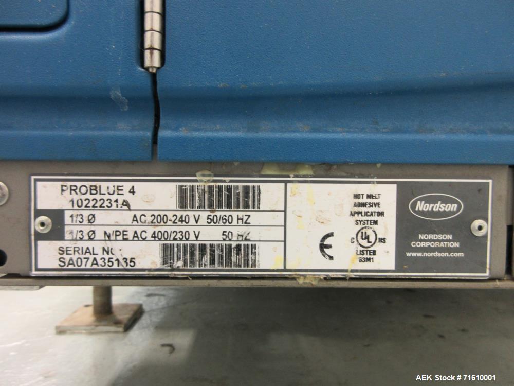 Used Bosch (Doboy) Model 7520 Automatic Dual Head Tray Former and Top Load Carton Former. Capable of speeds from 50 - 150 Trays/Cartons per minute (depending on application). Set up with Nordson Pro ...
