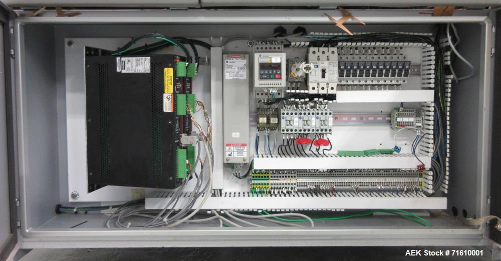 Used Bosch (Doboy) Model 7520 Automatic Dual Head Tray Former and Top Load Carton Former. Capable of speeds from 50 - 150 Trays/Cartons per minute (depending on application). Set up with Nordson Pro ...