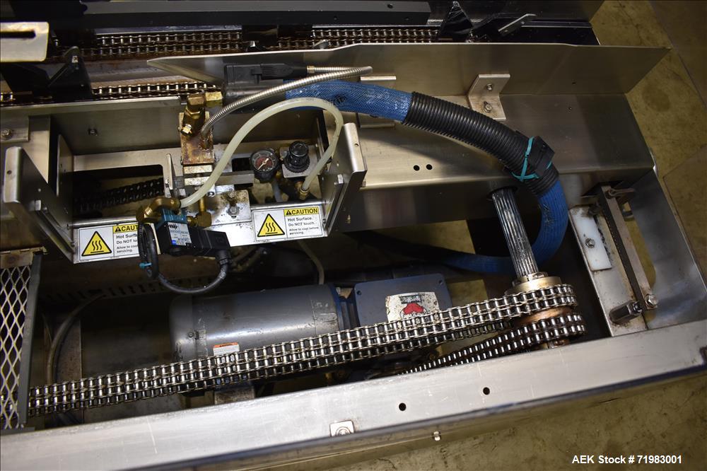 Used Econocorp Automatic Horizontal Continuous Motion Hot Melt Glue Cartoner