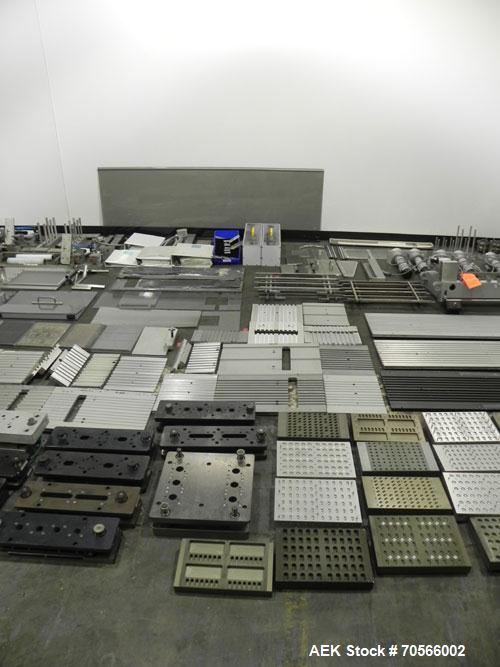 Used Uhlmann Model C2206 Automatic Horizontal Cartoner. Machine is capable of speeds up to 200 cartons per minute. Has 6" centers for a max carton range: length 130 mm, width up to 100 mm, depth to 2...