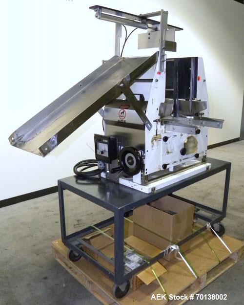 Used Econocorp Twinseal Carton Sealer, Model 4806. Capable of speeds up to 30 cartons per minute (1800 per hour). Has a carton size range: length 3/4" to 12" or 19mm to 305mm, width 3/4" to 4" or 19m...