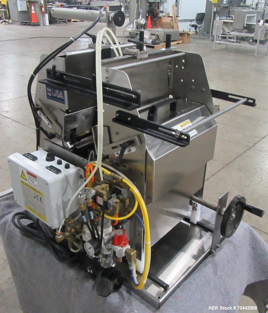 Used Econocorp Twinseal Carton Sealer — Hotmelt Glue, Up to 30 CPM