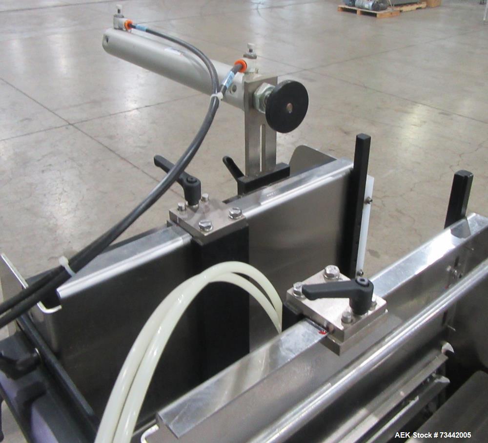 Used Econocorp Twinseal Carton Sealer — Hotmelt Glue, Up to 30 CPM