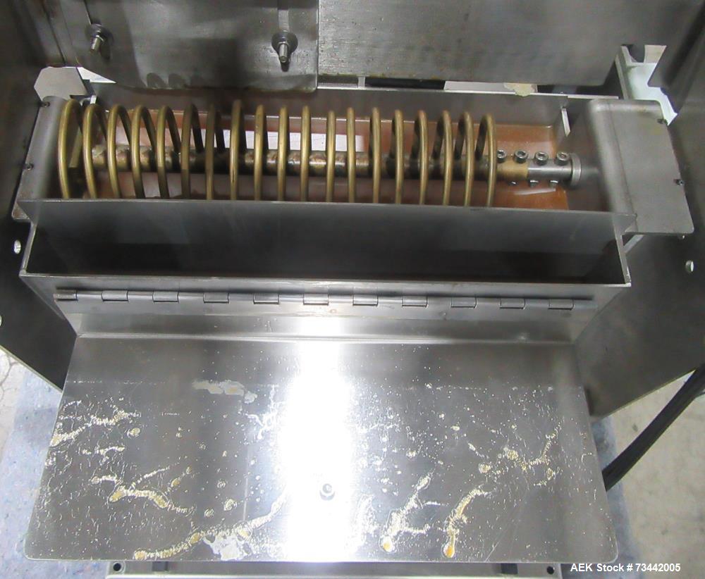 Used Econocorp Twinseal Carton Sealer — Hotmelt Glue, Up to 30 CPM