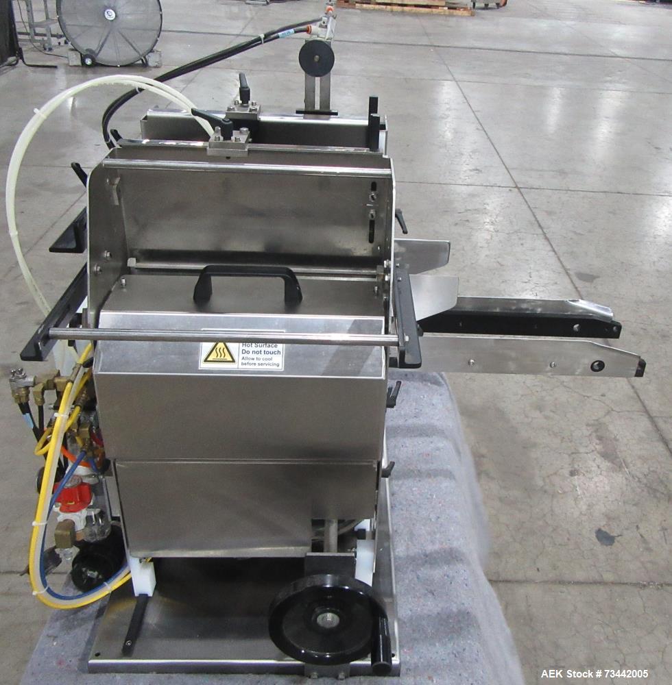 Used Econocorp Twinseal Carton Sealer — Hotmelt Glue, Up to 30 CPM