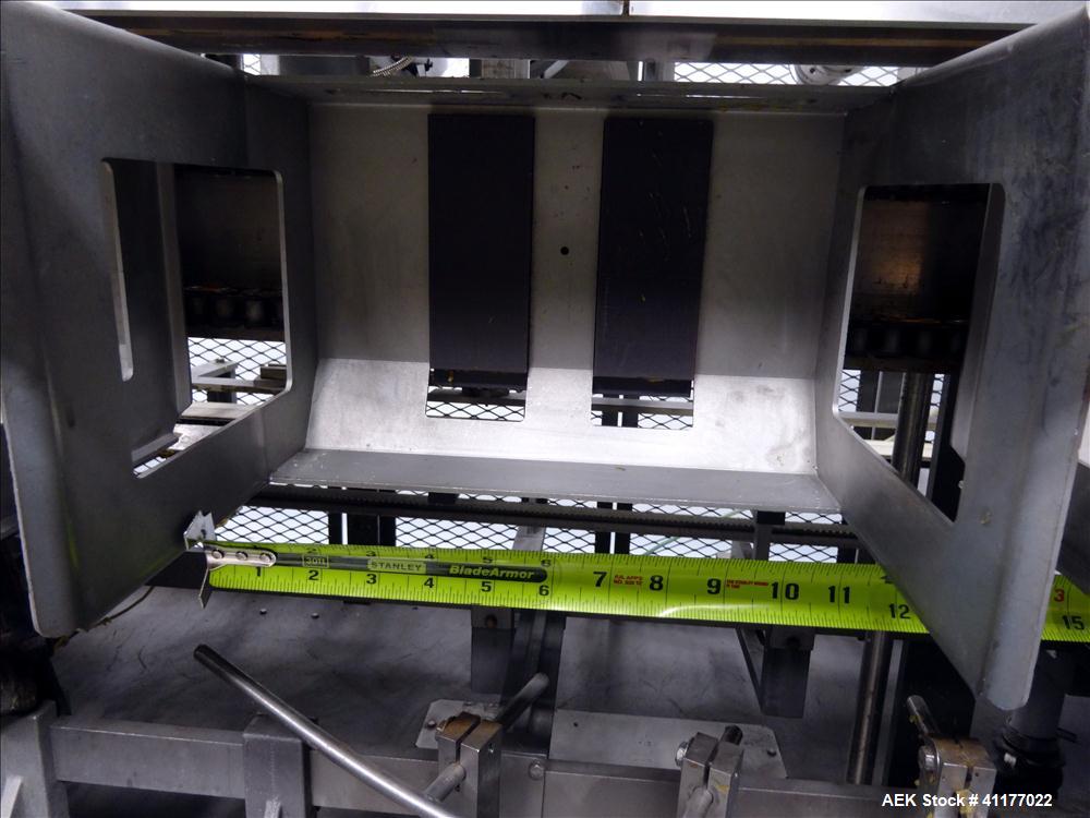 Used Triangle Continuous Motion Vertical Cartoner, Model VCL-1500