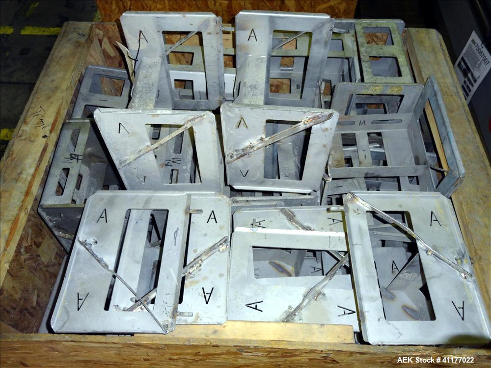 Used Triangle Continuous Motion Vertical Cartoner, Model VCL-1500