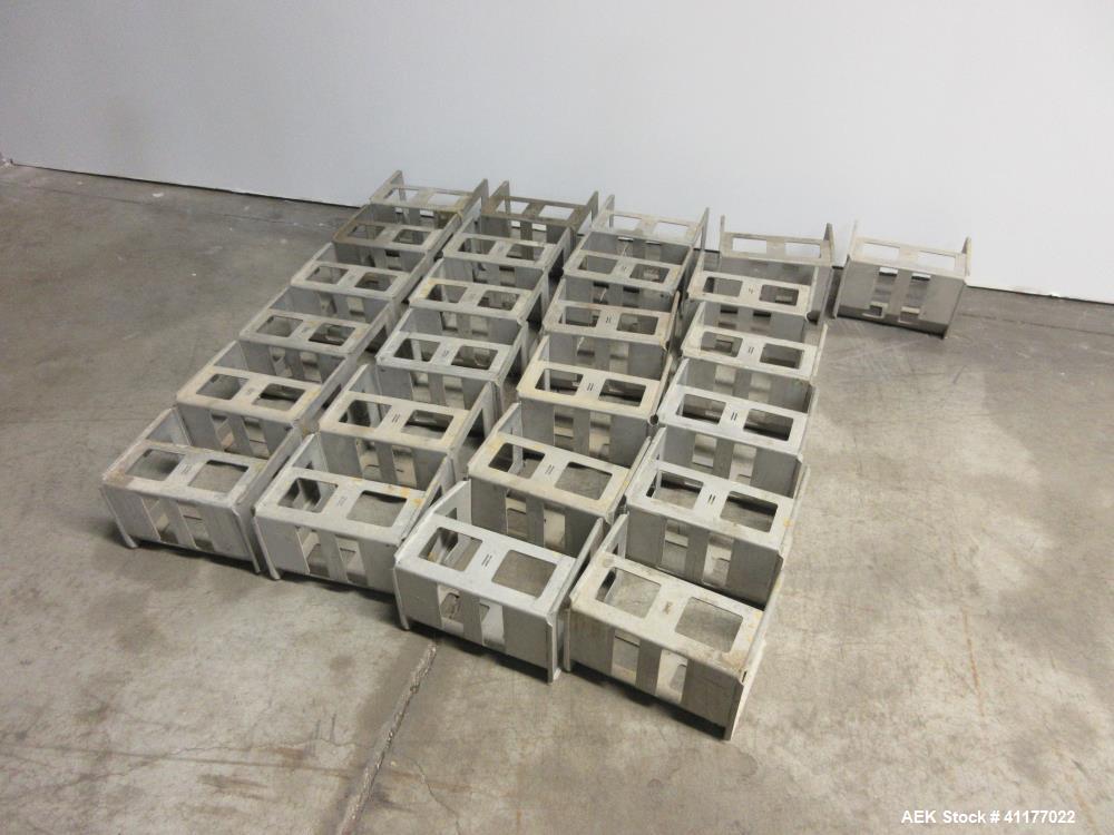 Used Triangle Continuous Motion Vertical Cartoner, Model VCL-1500