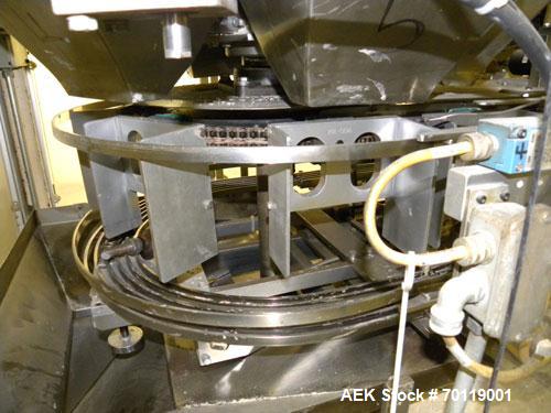 Used Yeaman Machine VCM-1000 Vertical Cartoner with 6 head volumetric cup fille
