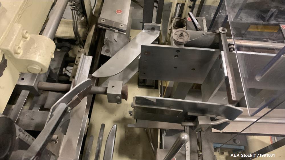Used Jones CMV5 Semi Automatic Continuous Motion Vertical Tuck Cartoner