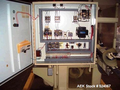 USED: Jones CMV6 semi-automatic, continuous motion, vertical cartonercapable of speeds up to 120 cartons per minute. 6" centers. Currentlyset fo reverse tuck closure. Carton size range: 1-1/4" - 5-1/...