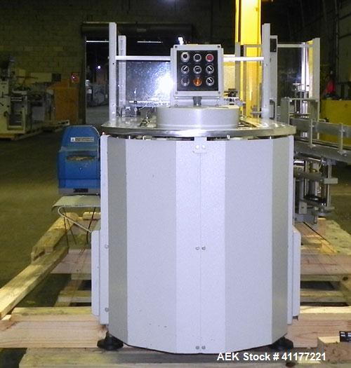 Used Kodiak Tanney Model 601-120 Vertical Cartoner. Capable of speeds up to 120 cartons per minute. Has rotary carton feed, has 9" centers for a carton size range: length 2" to 7", width 1/2" to 3", ...