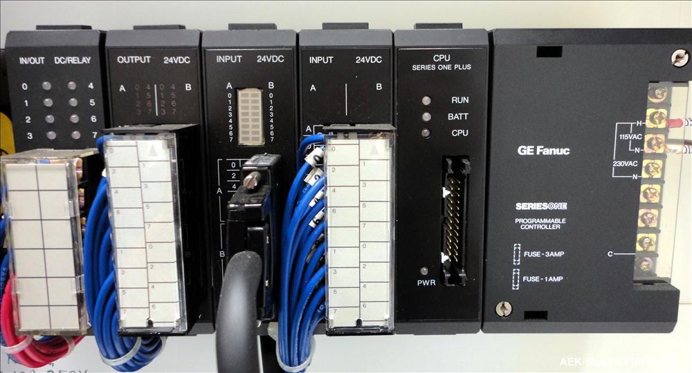 Used Tisma Semi Automatic Vertical Cartoner, Model TC-50E