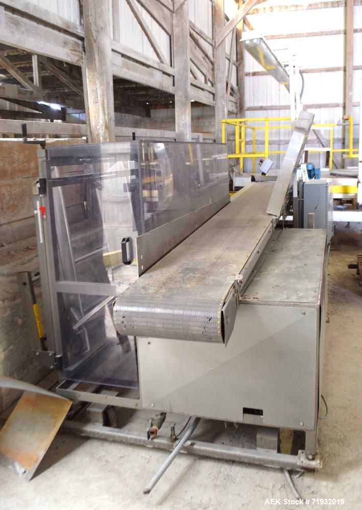 Used Combi Packaging Systems 3CE Case Erector. Includes a control panel with Allen-Bradley MicroLogix controller. 460/60/3, 30 amp. Serial# 3CE118816.