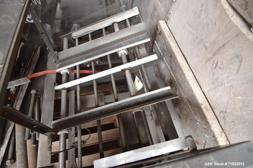 Used Wepackit Machinery 250 CE Auto-Bottom Carton/Case Erector
