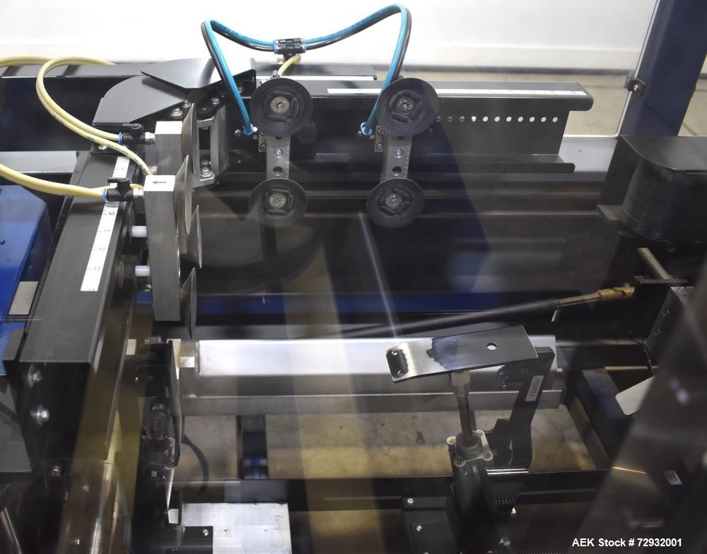 Lantech C-300R Case Erector & Sealer