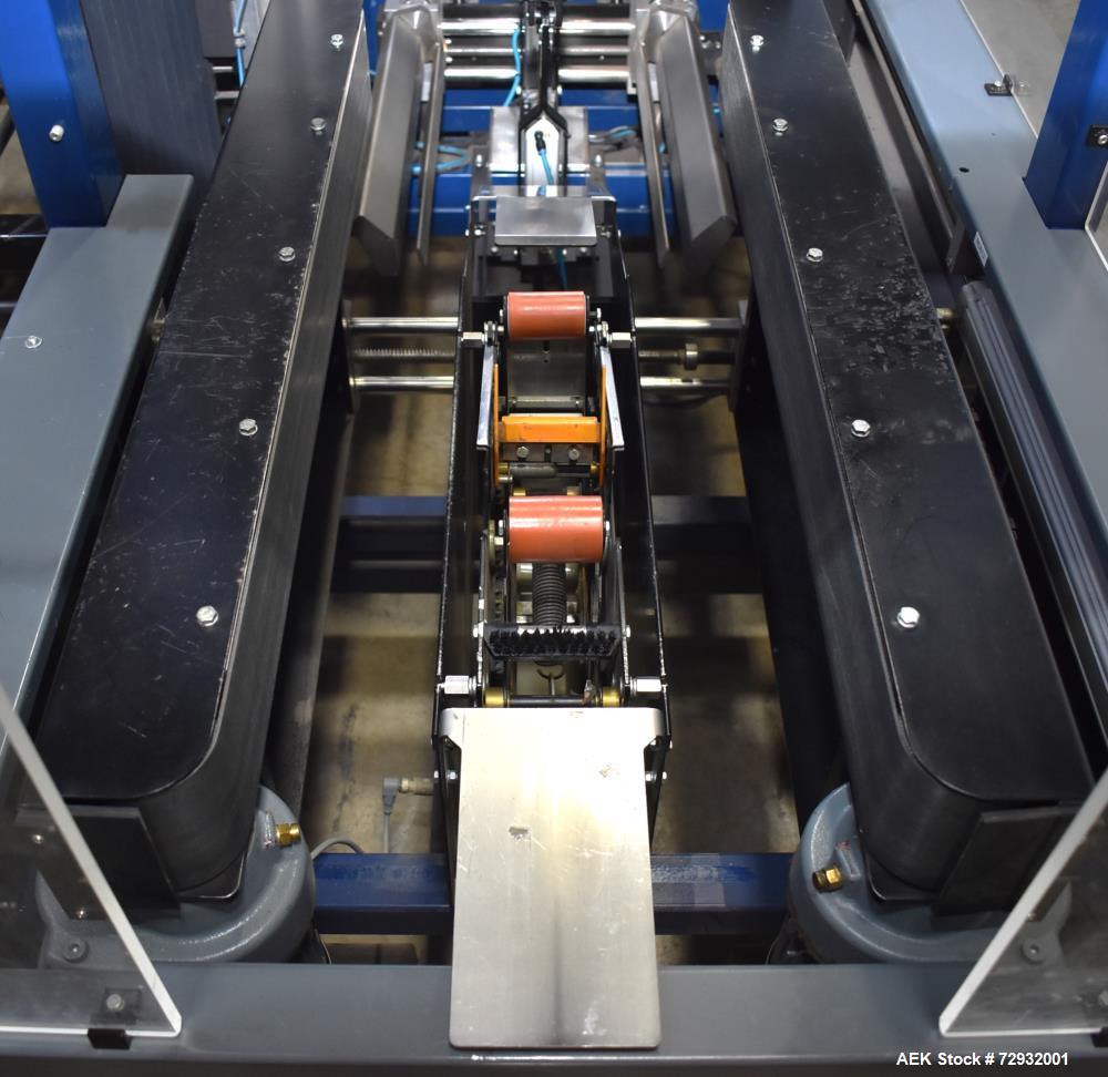 Lantech C-300R Case Erector & Sealer