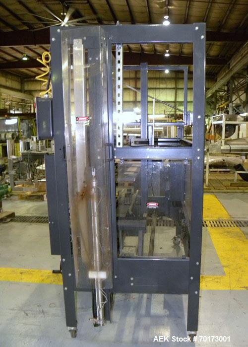 Used Little David (Loveshaw) CF20T Case Erector and Bottom Taper. Capable of speeds to 4 cases per minute. Small footprint design with a case size range: length 6" -16", width 6" - 12", height 4" -12...