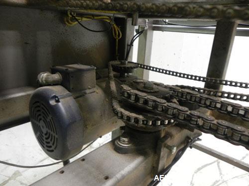 Used Wepackit Model MPE300 Case Erector Bottom Tape Sealer. Machine is capable of speeds up to 20 cases per minute. Knockdown case size range: 16" to 34" (length). Case size range 6" - 22" (length), ...