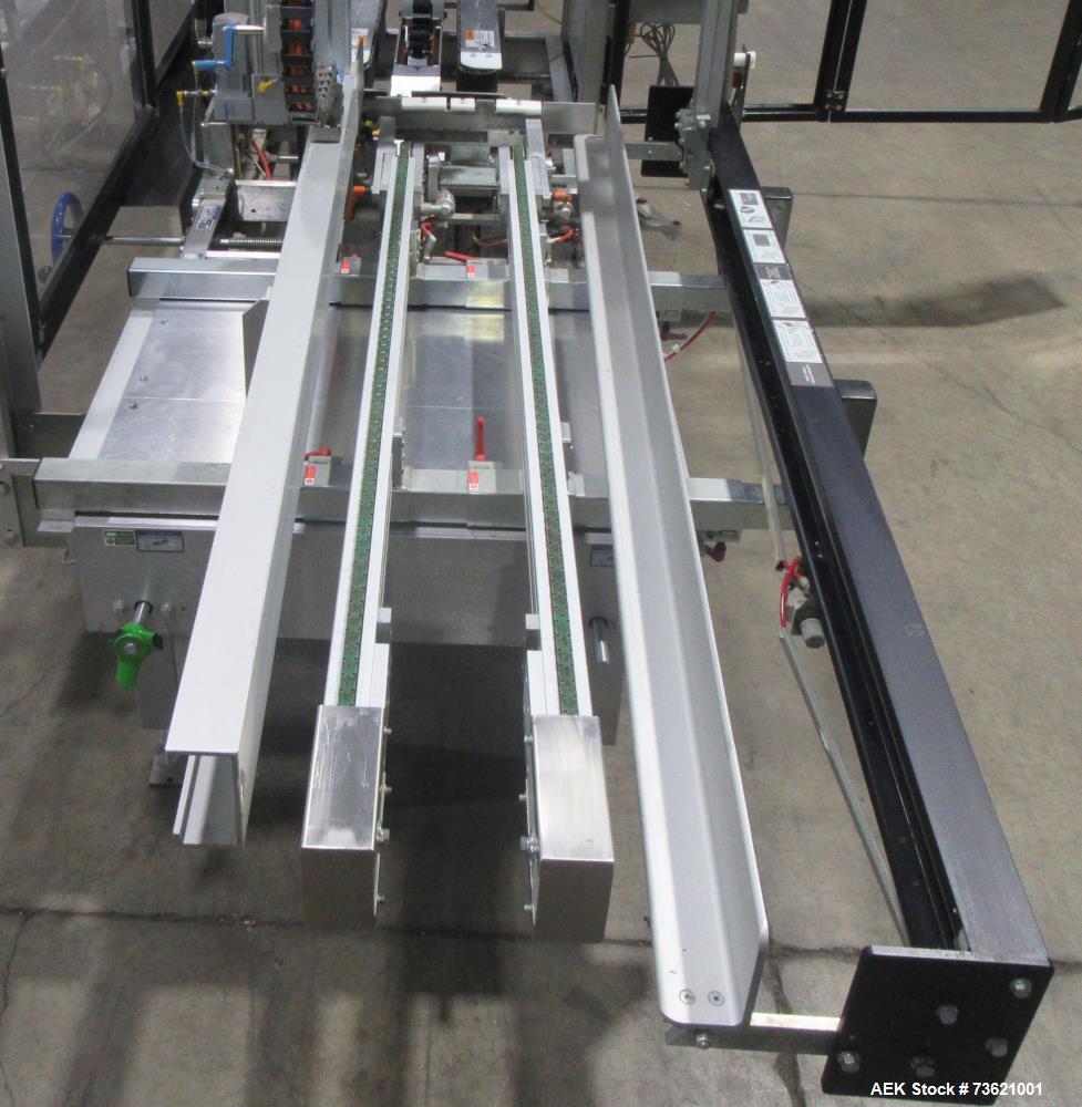 Automatic Wexxar WF-30T Case Erector with 3M Accuglide Taping Head