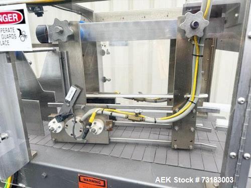 Hamrick Model 300-D Automatic Case Drop Packer with Servo Laner.