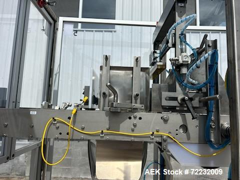 Hamrick 600D-S Case Packer with a Hamrick TT-25 HS Case Sealer-Used