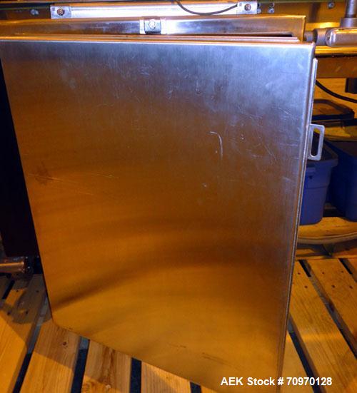 Used Hartness 825-AT automatic stainless steel drop case packer case packer capable of speeds up to 35 cases per minute (depending on product and application). Case size range: (Length) 6" - 24" (Wid...
