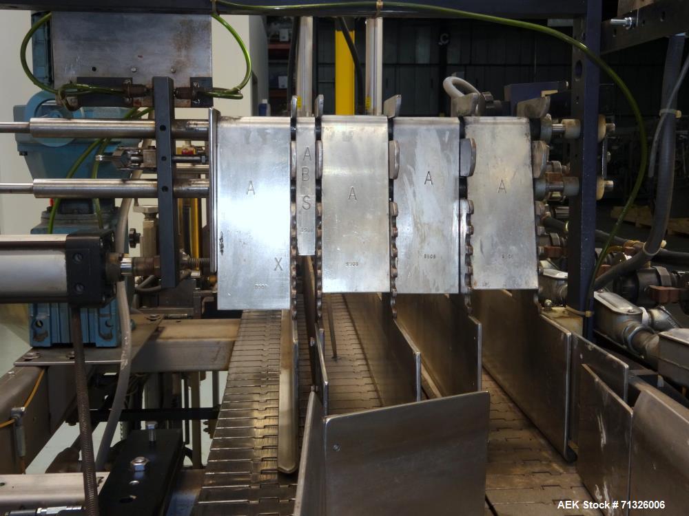 Used Hartness Model 825 Automatic Drop Case Packer