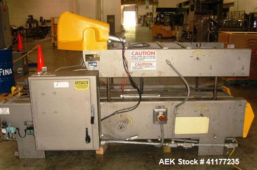 Used Elliott Top Only Hot Melt Case Sealer, ModelHMT-MINI. Capable of speeds up to 40 cpm. The extra-short Elliott HMT-MINI is only 9' 2" by 36" wide. Fully automatic, it delivers cases at high speed...