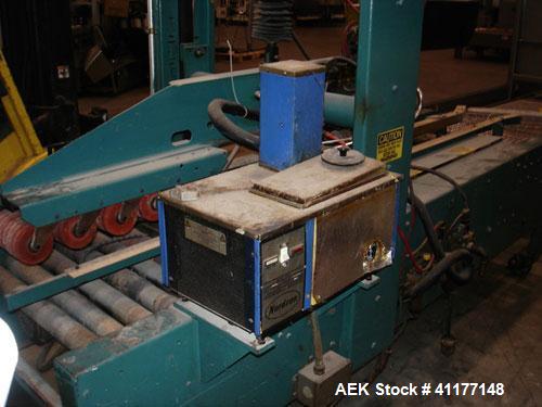 Used General Corrugated Hot Melt Top and Bottom Case Sealer, Model 2000. Includes a Nordson HM V glue unit, model 244305, Serial #A2L01286. 3/60/220V.