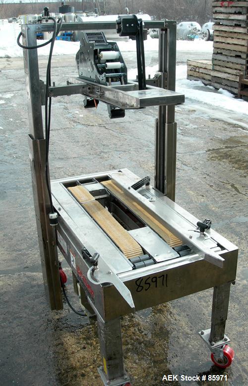 USED: 3M top only case taper, type 18900, stainless steel. Up to 27 cases per minute, minimum case size 6" wide x 4.75" high, max casesize 21.5" wide x 21.5" high x infinite length, manually adjustab...