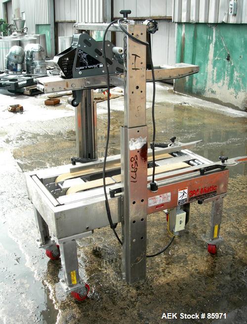 USED: 3M top only case taper, type 18900, stainless steel. Up to 27 cases per minute, minimum case size 6" wide x 4.75" high, max casesize 21.5" wide x 21.5" high x infinite length, manually adjustab...