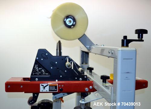 Used 3M-Matic 800A Top Only Adjustable Case Sealer, Type 39600, Carbon Steel. Capable of speeds up to 40 cases per minute. Box capacities Length 6" to unlimited, Width 4.5’’ to 21.5’’, Height 4.75’’ ...