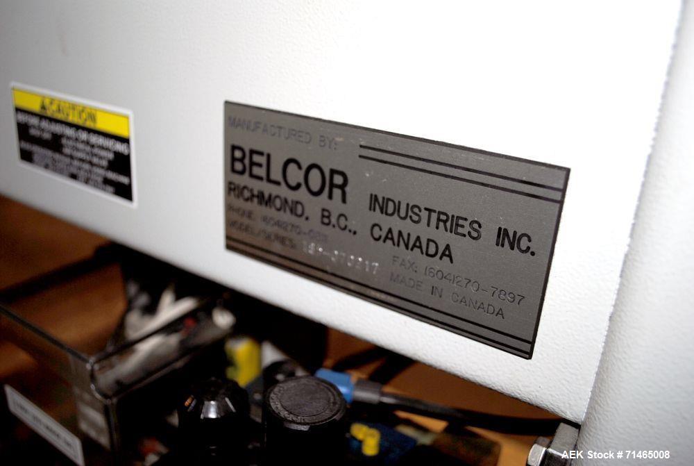 Used Belcor (Wexxar) Model 185 automatic random top case taper sealer. Capable of speeds up to 20 cases per minute. Has a case size range: 8" - unlimited length, 6" to 20" width,  4-1/2" - 19-1/2" he...