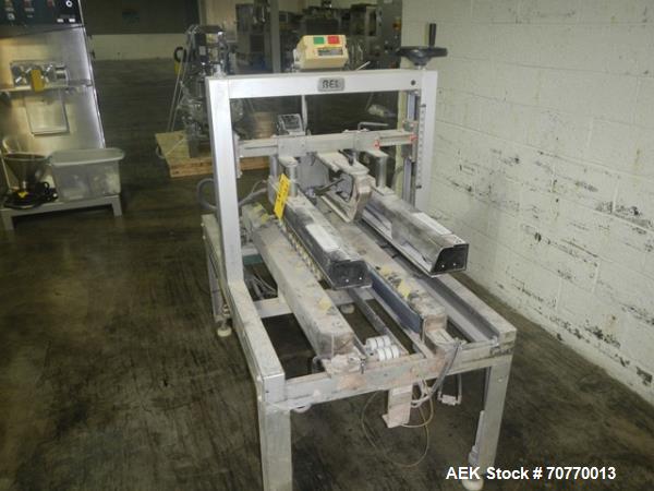 Used Belcor Model 252 Semi-Automatic Top case Taper