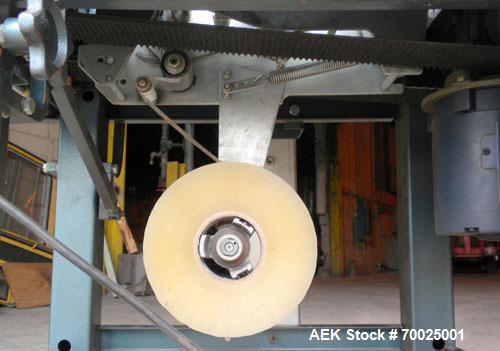 Used EZ-Tek Top and Bottom EZ-Taper Case Sealer, Model BB-2, Carbon Steel. Up to 30 cases per minute, minimum case size: length 4.5" to unlimited, width 4’’ to 22.5’’, depth 3.5’’ to 25.5’’. Manually...