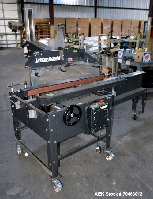 Used Little David SP304 top and bottom case sealer. Operating speed up to 72' per minute. Side belt drives with a case size range: (Length)6" to 24" or 152mm - 610mm (Width) 4-1/2" to 20" or 114mm - ...