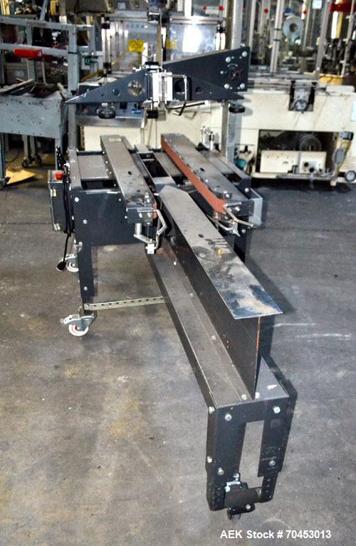Used Little David SP304 top and bottom case sealer. Operating speed up to 72' per minute. Side belt drives with a case size range: (Length)6" to 24" or 152mm - 610mm (Width) 4-1/2" to 20" or 114mm - ...