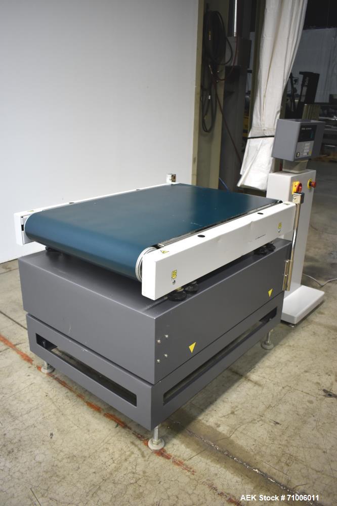 Used- Anritsu Checkweigher, Model KW589.