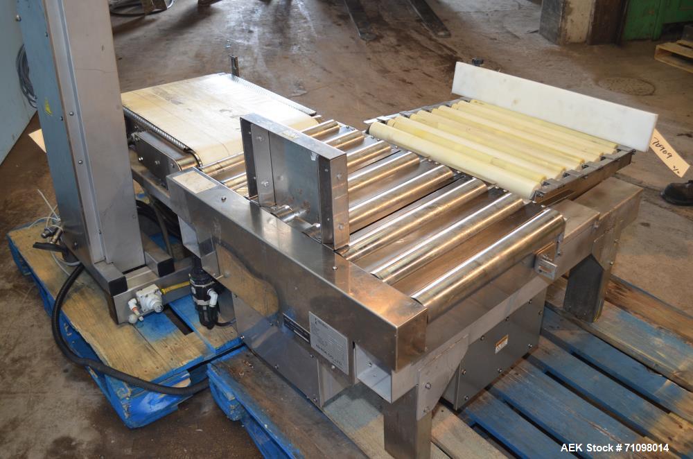 Used Ishida Model DACSW180SBWPN 18 Kg Maximum Capacity Full Case, Shipper sized Checkweigher with Reject Conveyor Section. Weighing range of 180 g - 18 kg. Maximum weighing speed 84 WPM. Weighing acc...