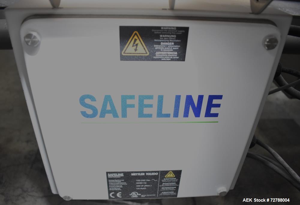 Used- Mettler-Toledo Safeline Hi-Speed Model XE Combination Metal Detector and Checkweigher. Capable of speeds up to 500 pac...