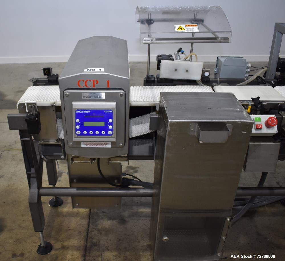 Used- Mettler-Toledo Safeline Hi-Speed Model XE Combination Metal Detector and Checkweigher. Capable of speeds up to 500 pac...