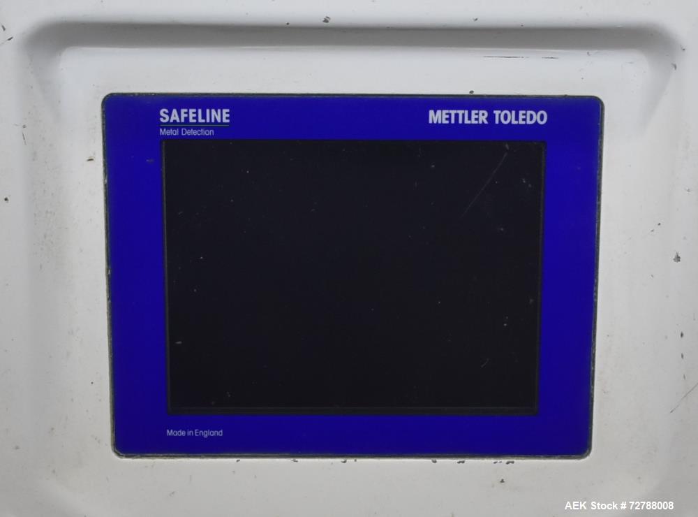 Used- Mettler-Toledo Safeline Hi-Speed Model XE Combination Metal Detector and Checkweigher. Capable of speeds up to 500 pac...