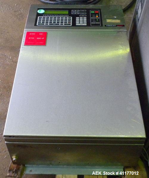 Used VideoJet EXCEL270I Dual Head System with (2) 20' long umbilical. Has 62 character spaces and 8 messages may be stored. 8 custom characters in 10 x 16 matrix. Capable of up to 916 feet per minute...