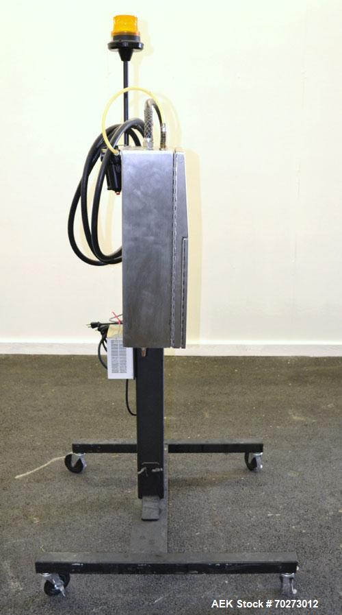 Used Videojet Excel 170i Series Ink Jet Printer. Designed for multiple-line codes with a single print-head, at production-line speeds of more than 1,100 feet (330m) per minute. Includes a print nozzl...