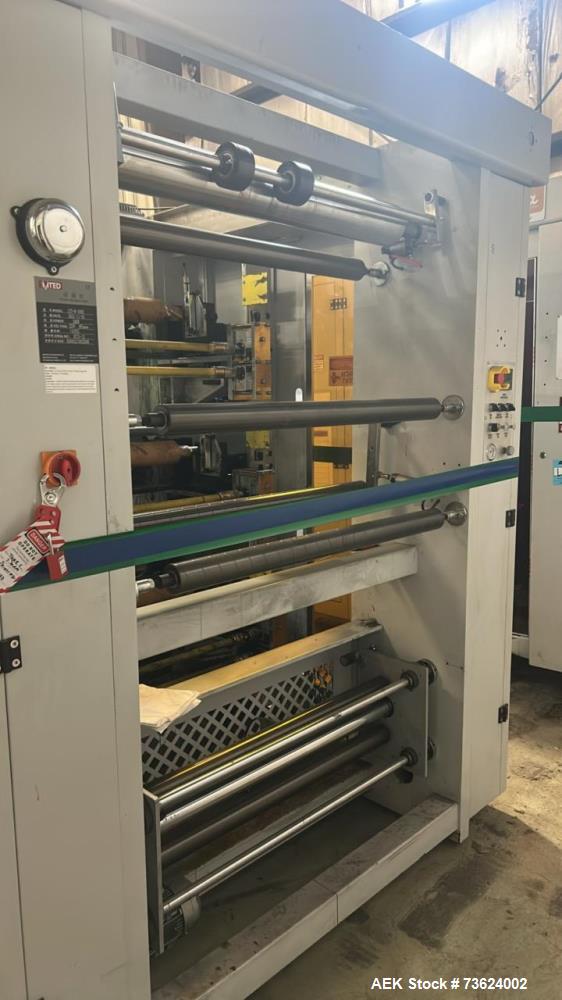 Used LYT-6-1000 6-Color Flexographic Printing Machine – 1200mm Wide Web Flexo Press System