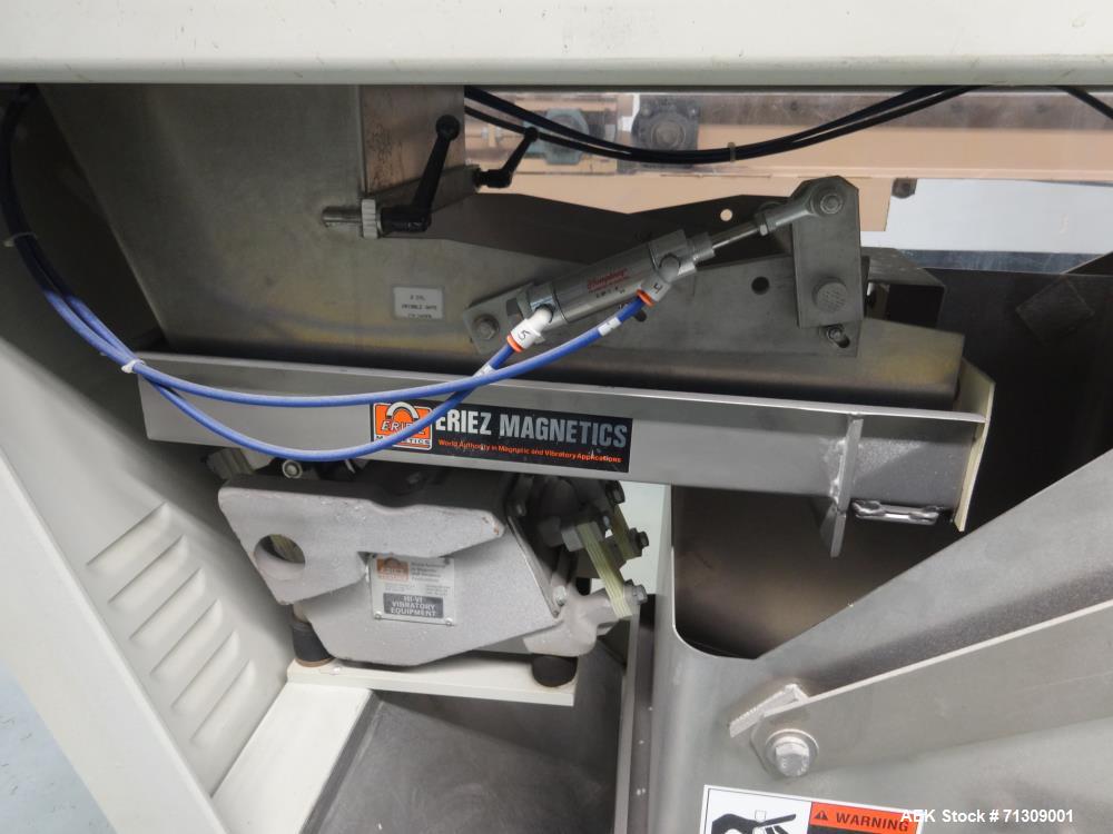 Used Thiele Model 7134A Automatic Bulk Hanger with Thiele 6161 Scale Filler