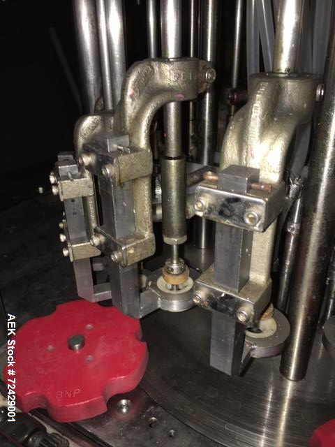 Used JG Machine Nail Polish Filling Line