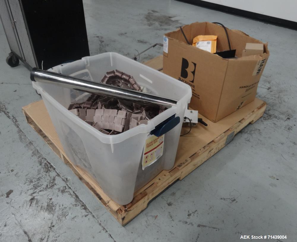 Used Alcoa 8 Head Inline Pressure Gravity Filling And Sleeving Line